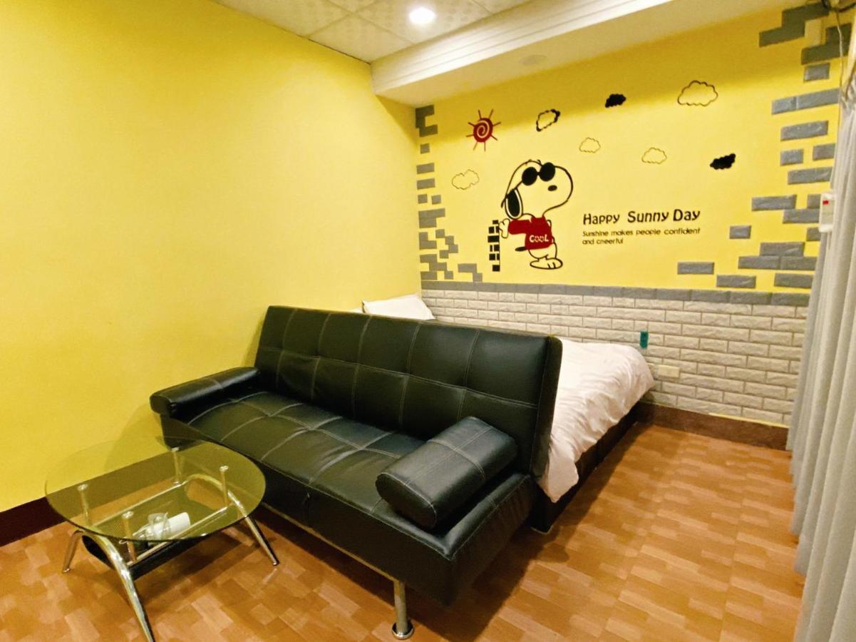 旅fun逢甲 Lejlighed Taichung Eksteriør billede